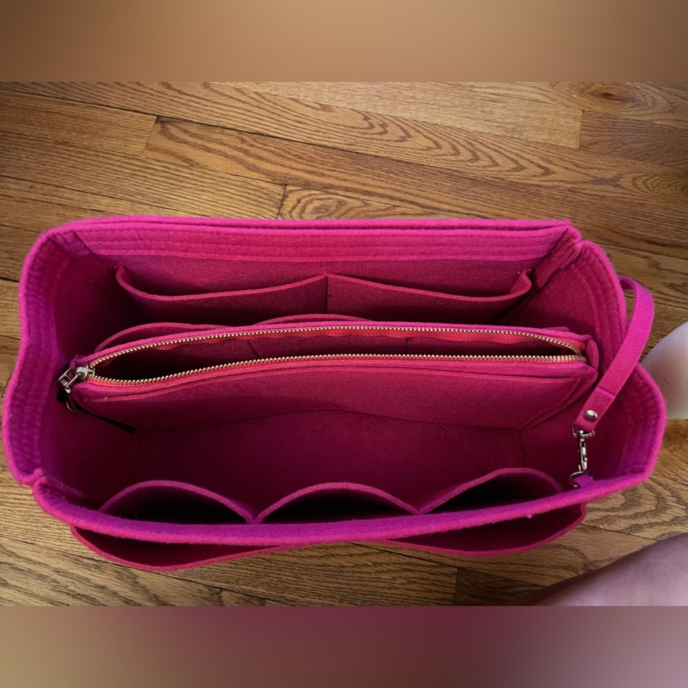 Organizer for a Louis Vuitton Neverfull